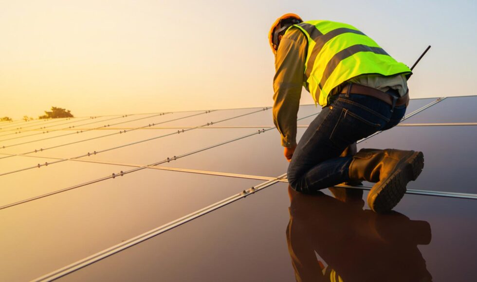 solar panel installer