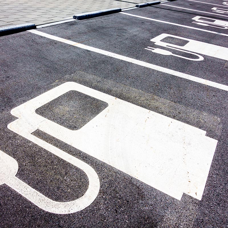 electric-vehicle-school-car-park electric vehicle charging school carpark