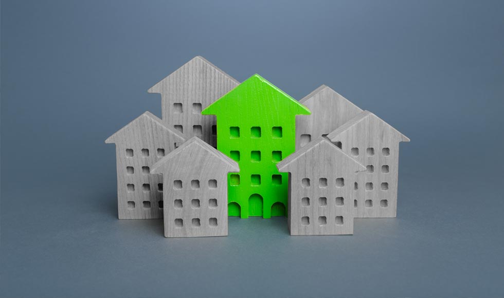 Nine in Ten UK Homebuyers Now Prioritise Solar Panels and Heat Pumps Amid Energy Concerns
